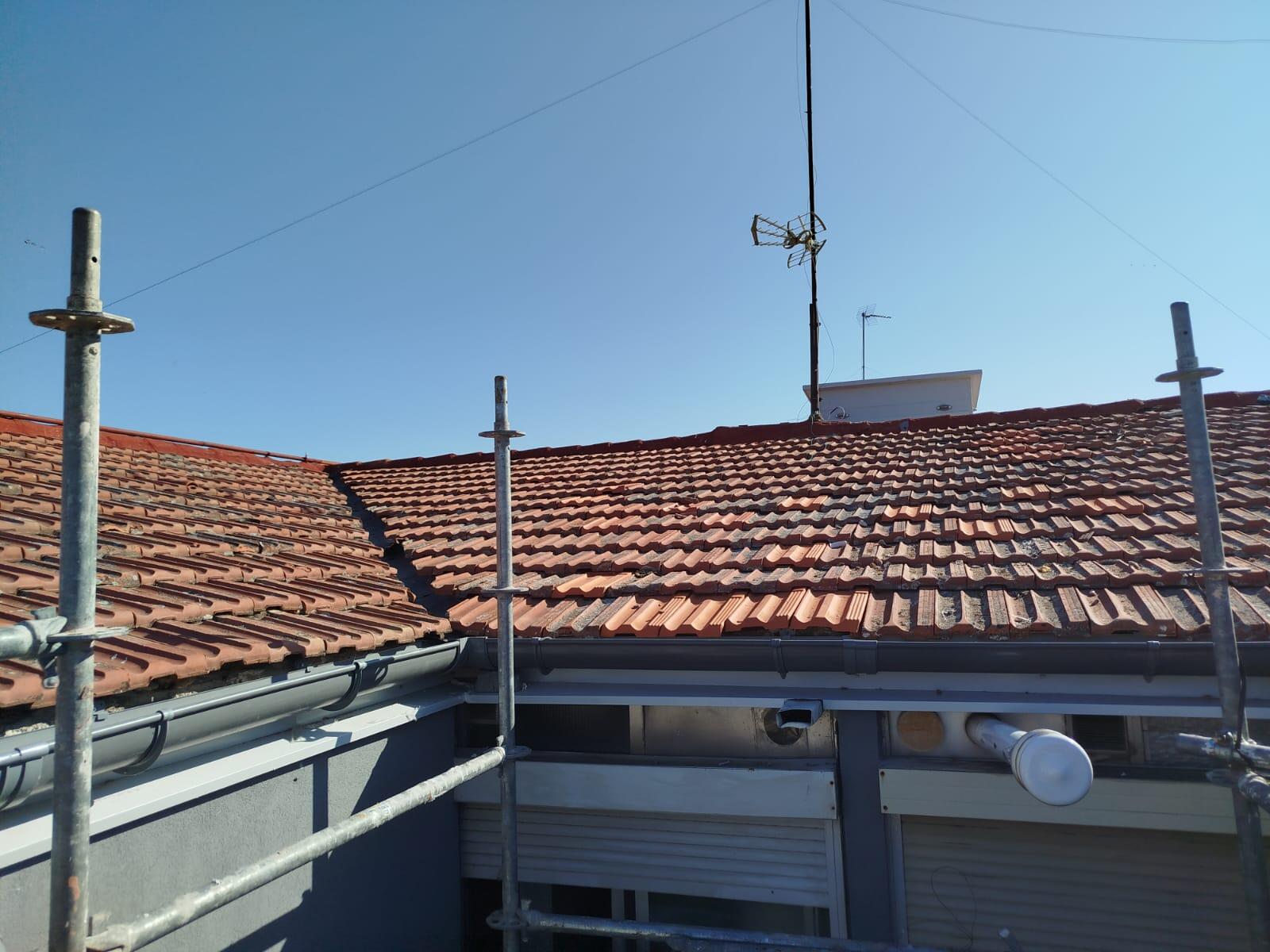 Reparación y Sustitución de Tejas